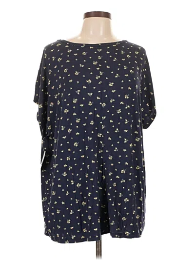 Pre-owned Torrid Short Sleeve T-shirt In Blue