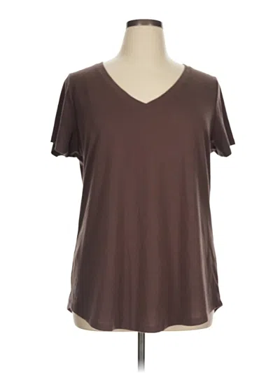 Pre-owned Torrid Short Sleeve T-shirt In Brown