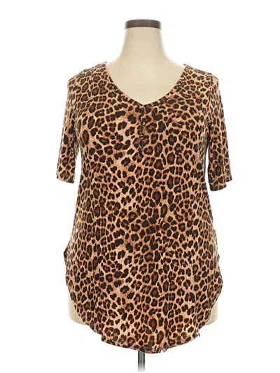Pre-owned Torrid Short Sleeve T-shirt In Brown