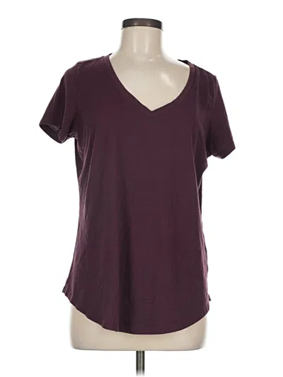 Pre-owned Torrid Short Sleeve T-shirt In Burgundy
