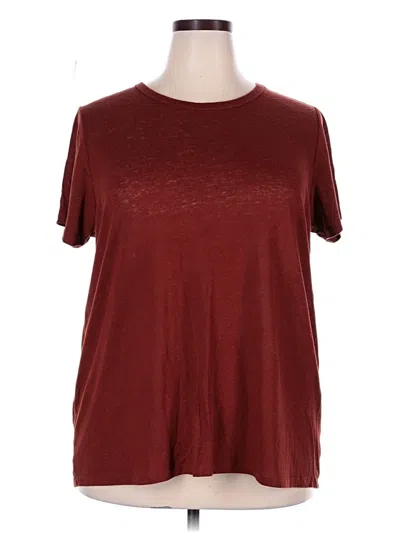 Pre-owned Torrid Short Sleeve T-shirt In Burgundy