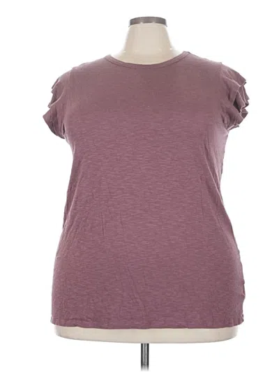 Pre-owned Torrid Short Sleeve T-shirt In Burgundy