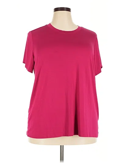 Pre-owned Torrid Short Sleeve T-shirt In Burgundy
