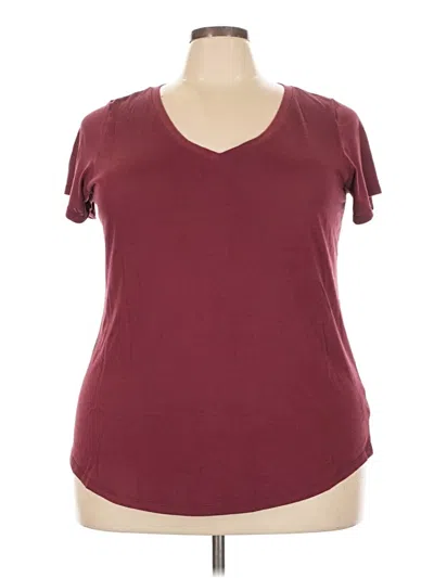 Pre-owned Torrid Short Sleeve T-shirt In Burgundy