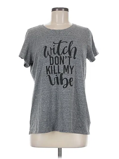 Pre-owned Torrid Short Sleeve T-shirt In Gray