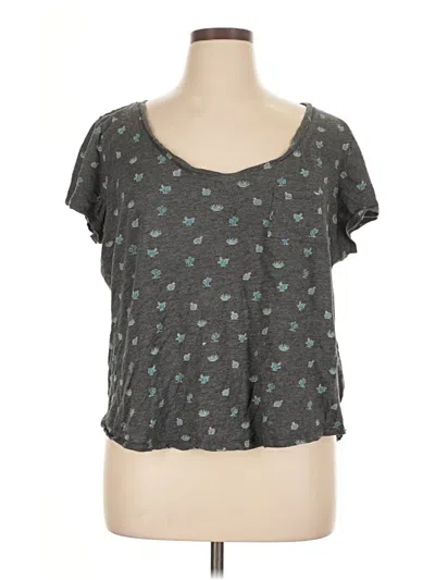 Pre-owned Torrid Short Sleeve T-shirt In Gray
