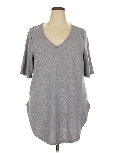 Pre-owned Torrid Short Sleeve T-shirt In Gray