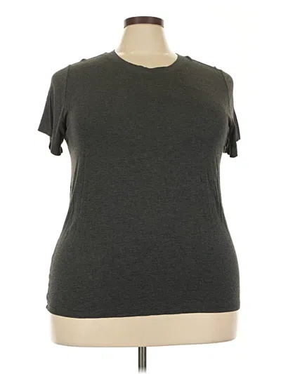 Pre-owned Torrid Short Sleeve T-shirt In Gray