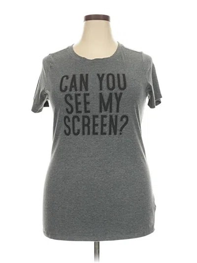 Pre-owned Torrid Short Sleeve T-shirt In Gray