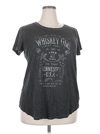 Pre-owned Torrid Short Sleeve T-shirt In Gray