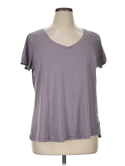 Pre-owned Torrid Short Sleeve T-shirt In Gray