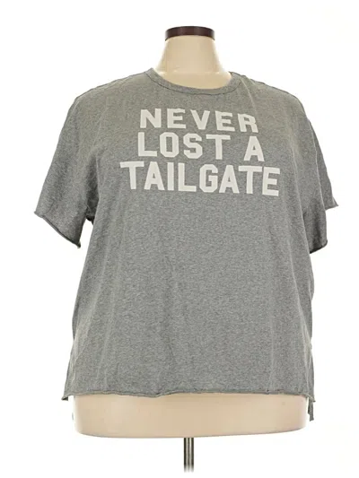 Pre-owned Torrid Short Sleeve T-shirt In Gray