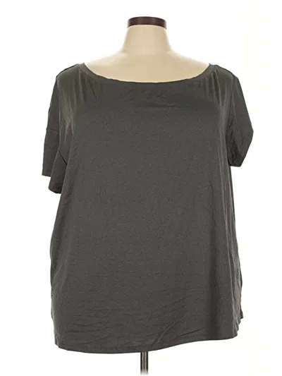 Pre-owned Torrid Short Sleeve T-shirt In Gray