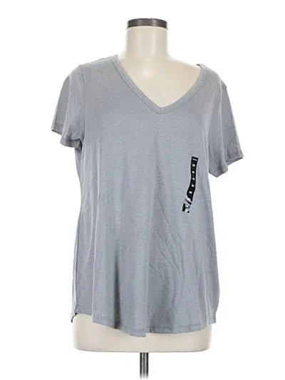 Pre-owned Torrid Short Sleeve T-shirt In Gray