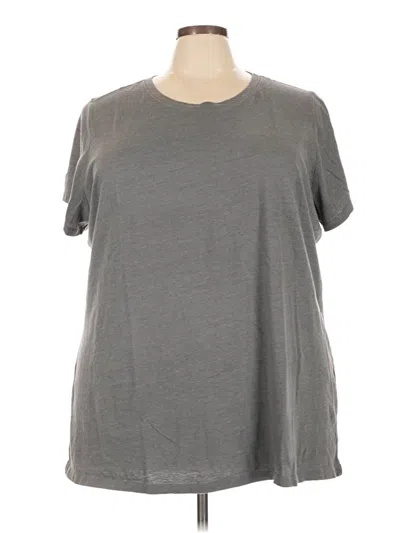 Pre-owned Torrid Short Sleeve T-shirt In Gray