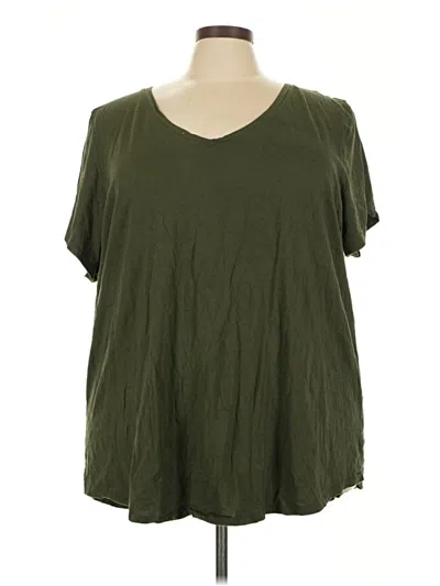 Pre-owned Torrid Short Sleeve T-shirt In Green