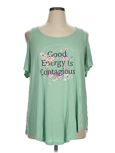 Pre-owned Torrid Short Sleeve T-shirt In Green