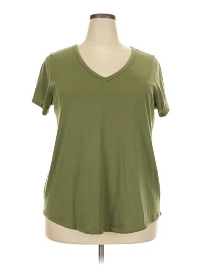 Pre-owned Torrid Short Sleeve T-shirt In Green