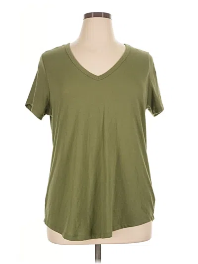 Pre-owned Torrid Short Sleeve T-shirt In Green