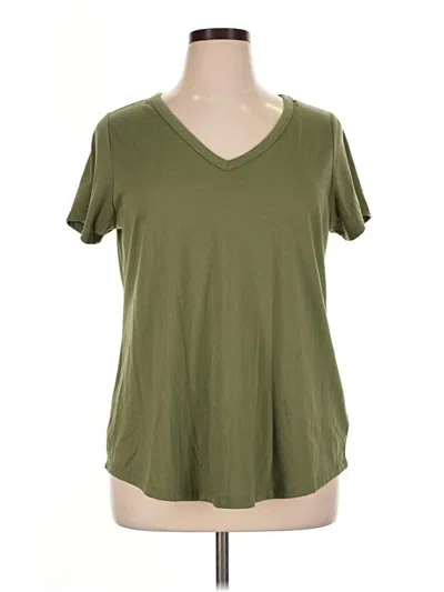 Pre-owned Torrid Short Sleeve T-shirt In Green