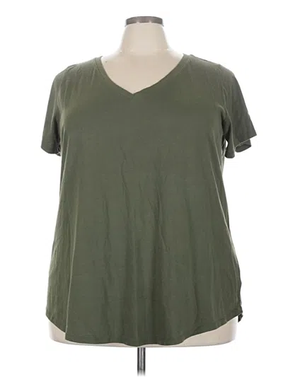 Pre-owned Torrid Short Sleeve T-shirt In Green