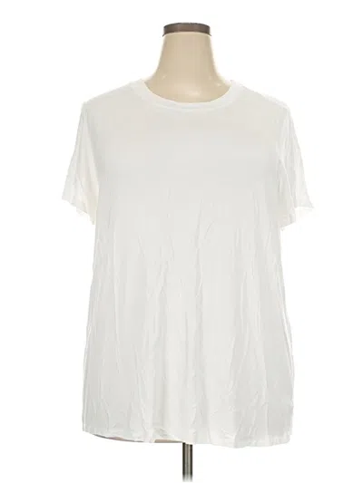 Pre-owned Torrid Short Sleeve T-shirt In Ivory