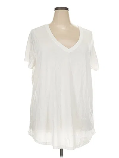 Pre-owned Torrid Short Sleeve T-shirt In Ivory