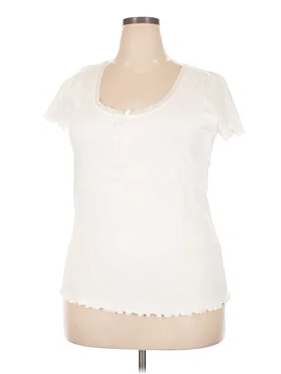 Torrid Short Sleeve T-shirt In Ivory