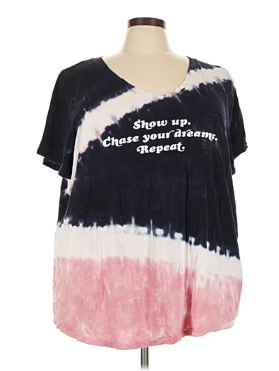 Pre-owned Torrid Short Sleeve T-shirt In Pink