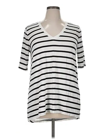Pre-owned Torrid Short Sleeve T-shirt In Silver