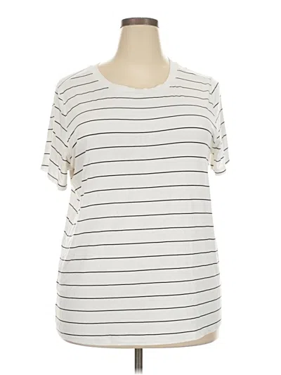 Pre-owned Torrid Short Sleeve T-shirt In White