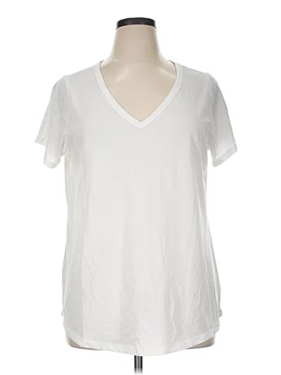 Pre-owned Torrid Short Sleeve T-shirt In White