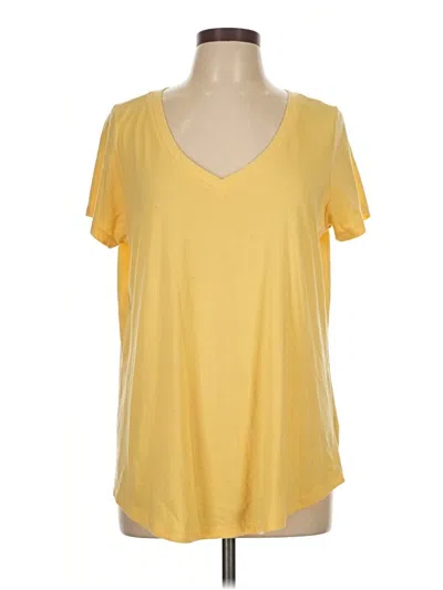 Pre-owned Torrid Short Sleeve T-shirt In Yellow