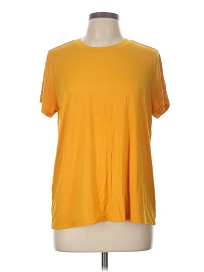 Pre-owned Torrid Short Sleeve T-shirt In Yellow