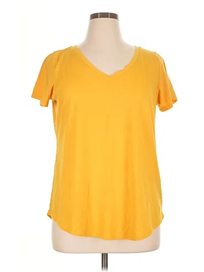 Pre-owned Torrid Short Sleeve T-shirt In Yellow