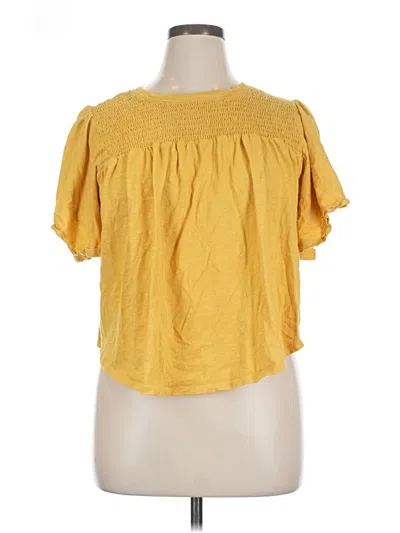 Pre-owned Torrid Short Sleeve T-shirt In Yellow