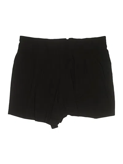 Pre-owned Torrid Shorts In Black