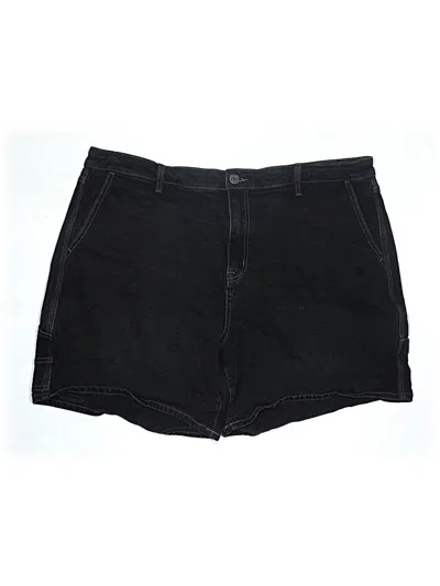 Pre-owned Torrid Shorts In Black