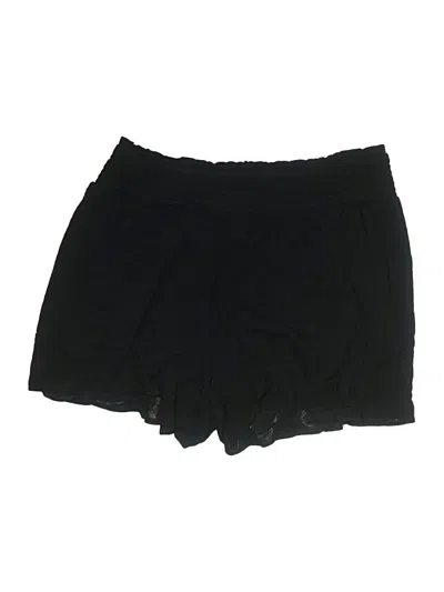 Pre-owned Torrid Shorts In Black