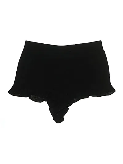Pre-owned Torrid Shorts In Black