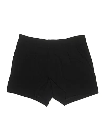 Pre-owned Torrid Shorts In Black