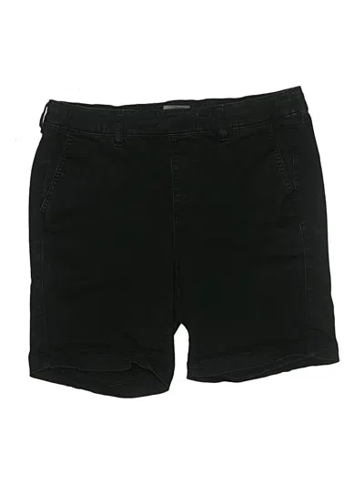Pre-owned Torrid Shorts In Black