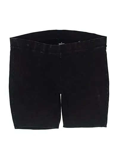 Pre-owned Torrid Shorts In Black