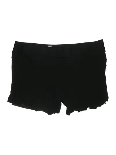Pre-owned Torrid Shorts In Black