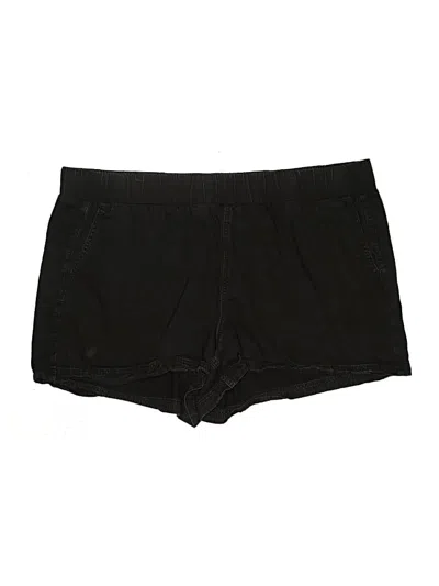 Pre-owned Torrid Shorts In Black