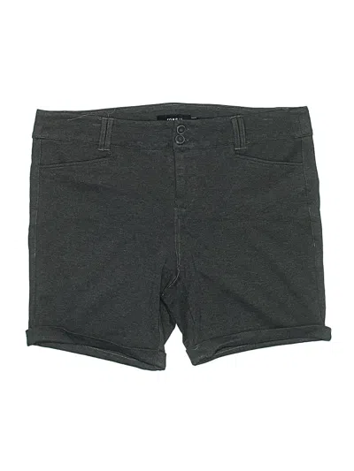 Pre-owned Torrid Shorts In Gray