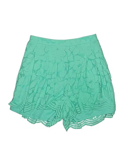 Pre-owned Torrid Shorts In Green