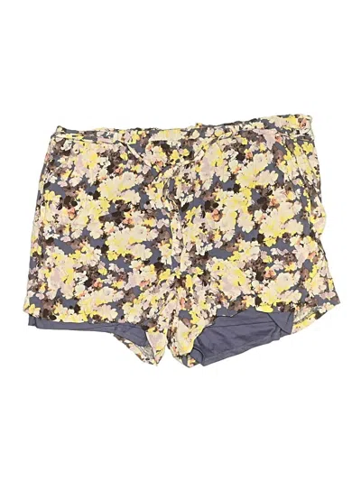Pre-owned Torrid Shorts In Yellow
