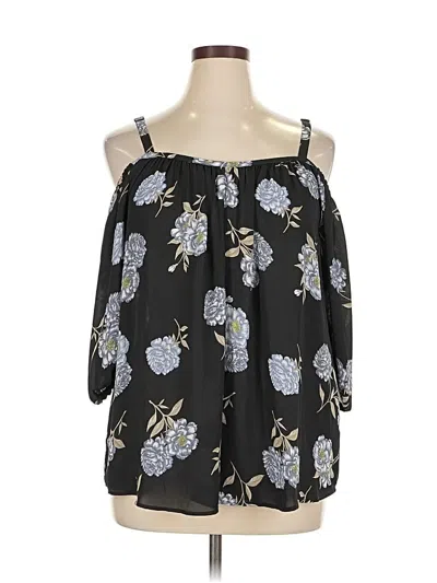Pre-owned Torrid Sleeveless Blouse In Black