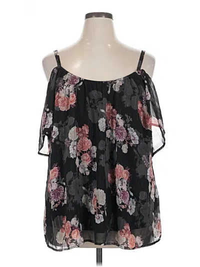 Pre-owned Torrid Sleeveless Blouse In Black